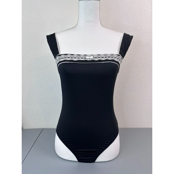 Princess Polly women's 6 black Keating bodysuit lace square neck sleeveless NWT - Picture 4 of 9